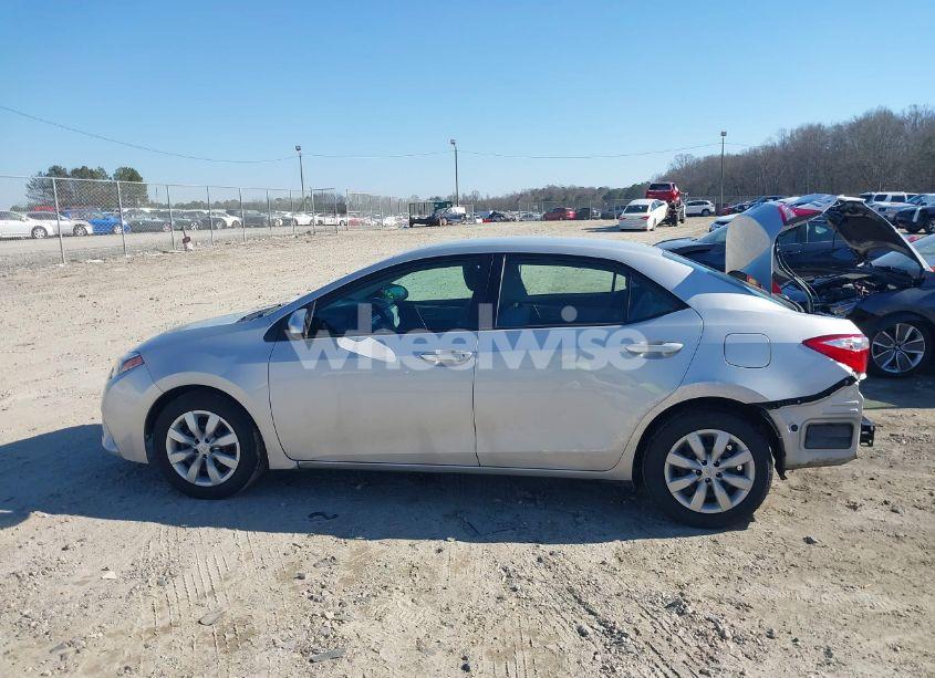 Photo 15 of 2014 Toyota Corolla LE (VIN 2T1BURHE0EC135722)