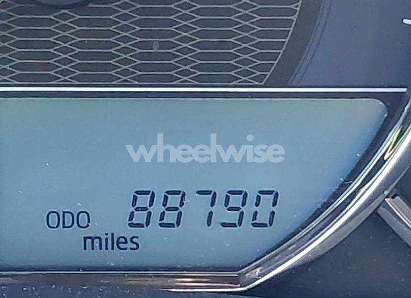 Photo 16 of 2014 Toyota Corolla LE (VIN 2T1BURHE0EC135722)