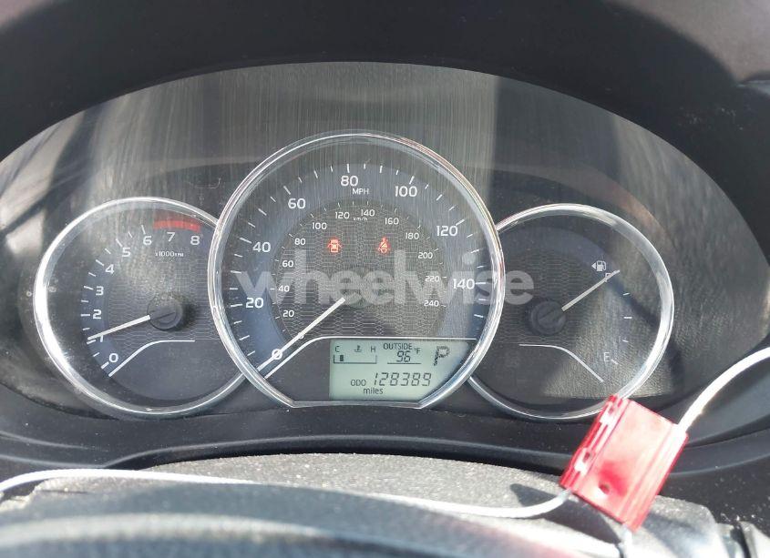 Photo 7 of 2014 Toyota Corolla LE (VIN 2T1BURHE0EC160622)