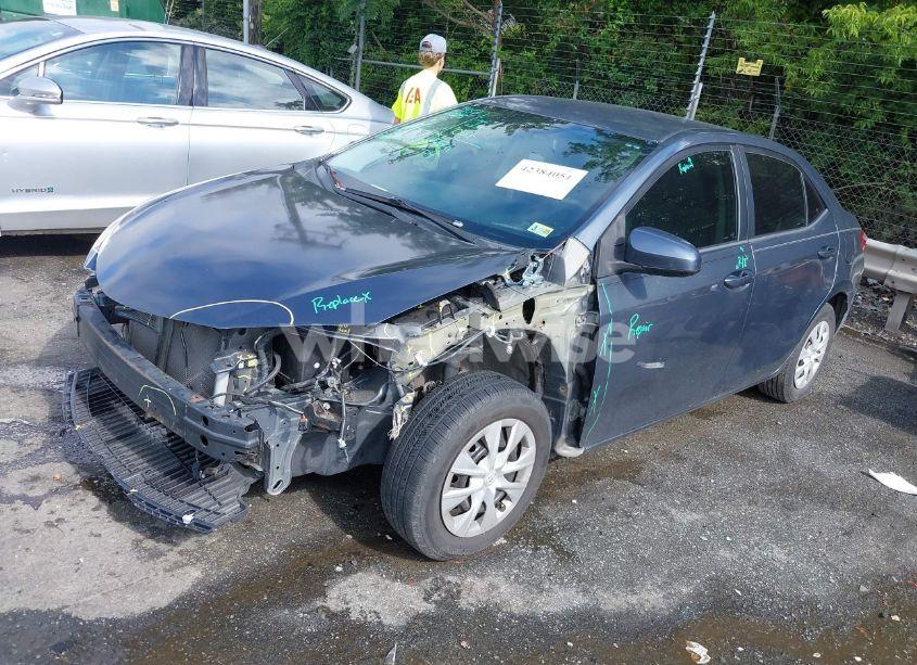 Photo 2 of 2014 Toyota Corolla L (VIN 2T1BURHE0EC208474)