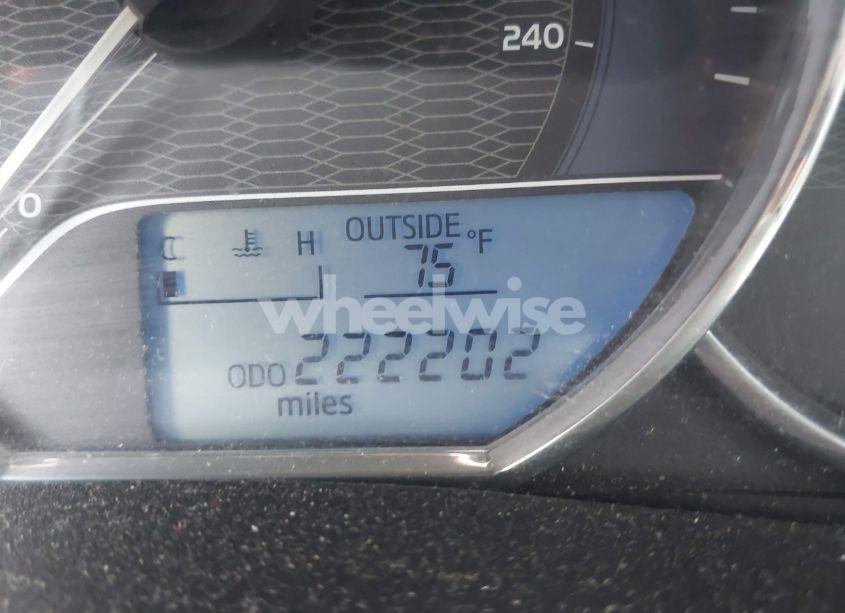 Photo 15 of 2014 Toyota Corolla L (VIN 2T1BURHE0EC219538)