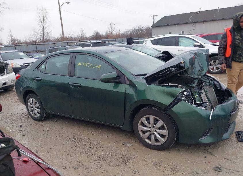 Photo 13 of 2015 Toyota Corolla LE (VIN 2T1BURHE0FC238432)