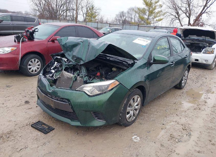 Photo 2 of 2015 Toyota Corolla LE (VIN 2T1BURHE0FC238432)