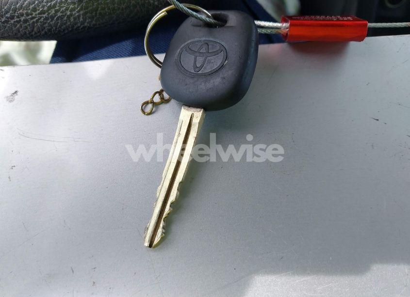 Photo 11 of 2015 Toyota Corolla L (VIN 2T1BURHE0FC241461)