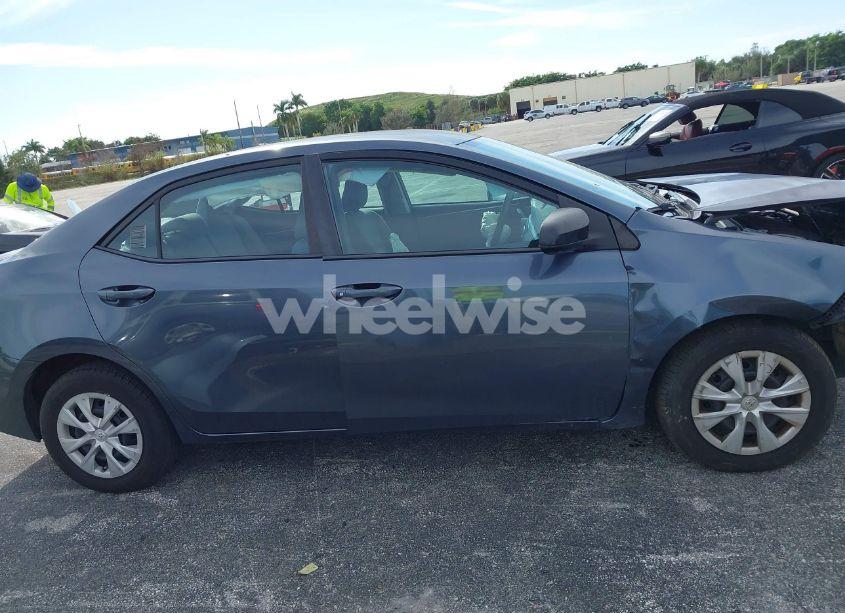 Photo 14 of 2015 Toyota Corolla L (VIN 2T1BURHE0FC241461)