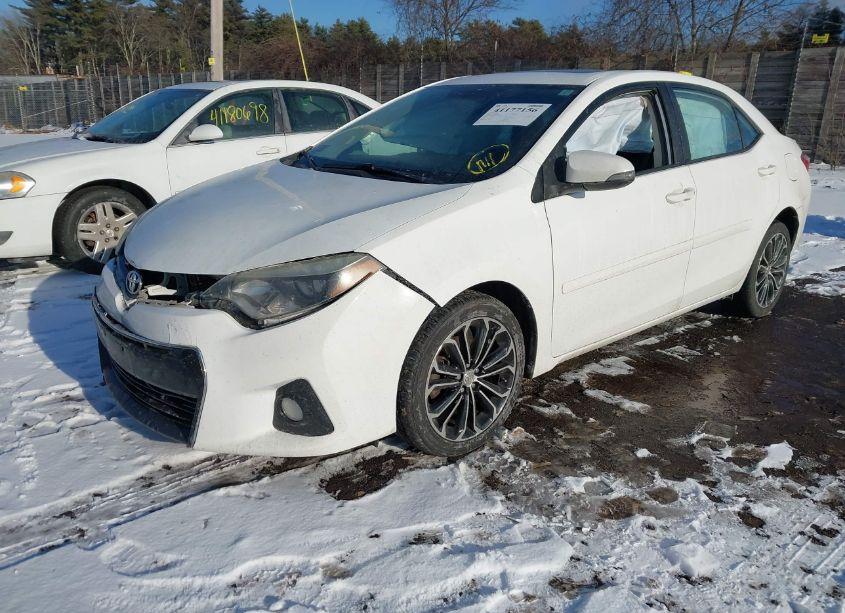 Photo 2 of 2015 Toyota Corolla S PREMIUM (VIN 2T1BURHE0FC243792)