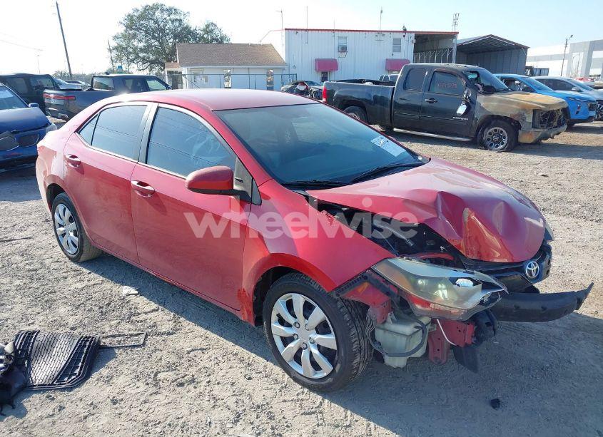 2015 Toyota Corolla LE (VIN 2T1BURHE0FC246997) main photo