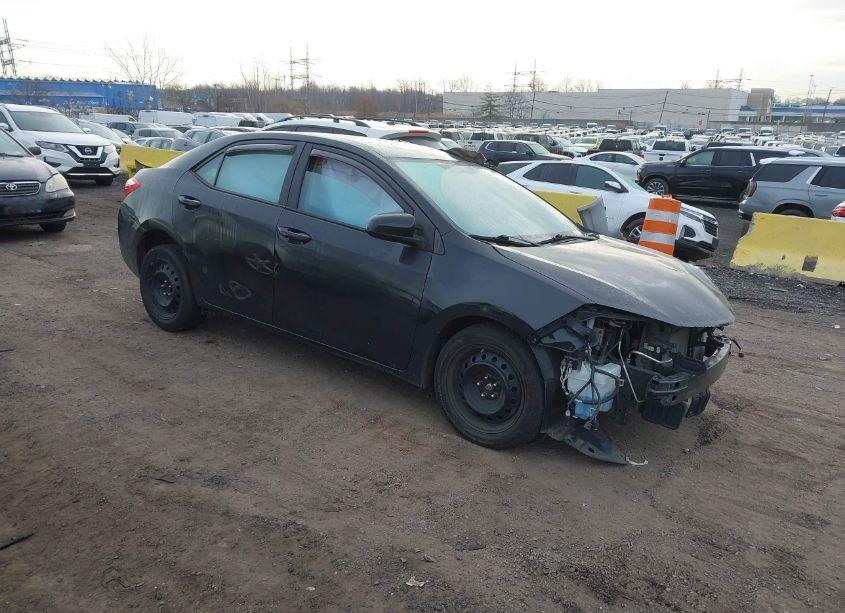 2015 Toyota Corolla LE (VIN 2T1BURHE0FC248393) main photo