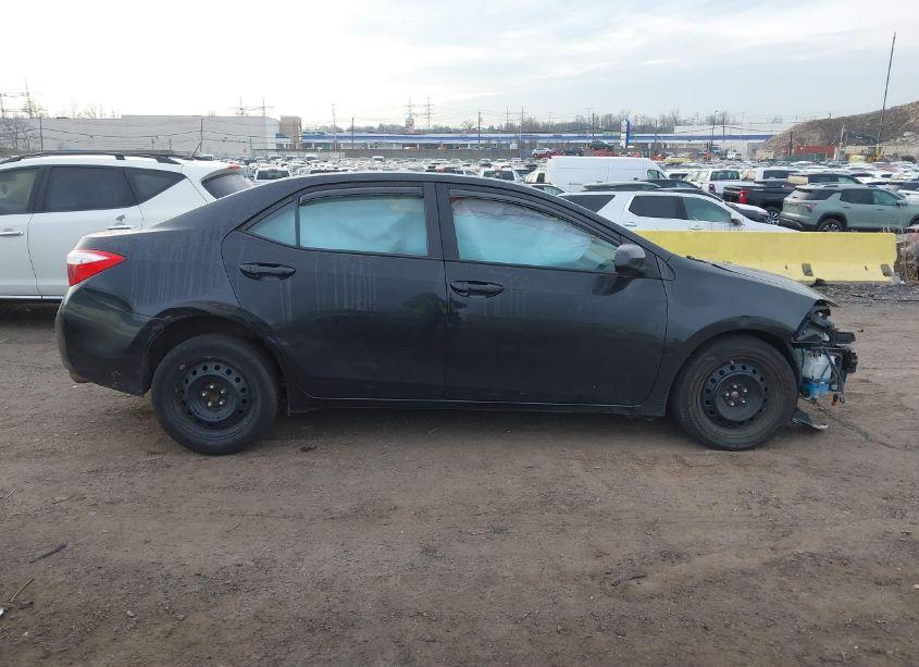 Photo 13 of 2015 Toyota Corolla LE (VIN 2T1BURHE0FC248393)