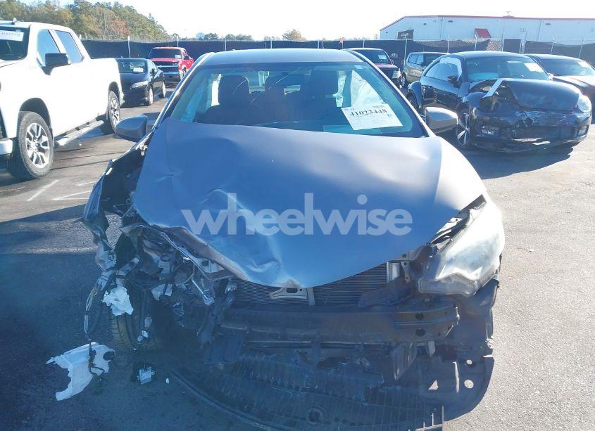 Photo 13 of 2015 Toyota Corolla LE (VIN 2T1BURHE0FC255120)