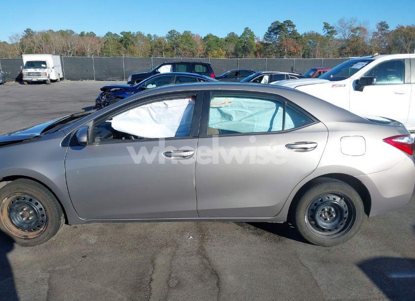 Photo 15 of 2015 Toyota Corolla LE (VIN 2T1BURHE0FC255120)