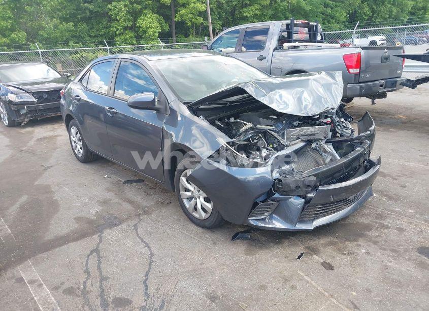 2015 Toyota Corolla LE (VIN 2T1BURHE0FC306499) main photo