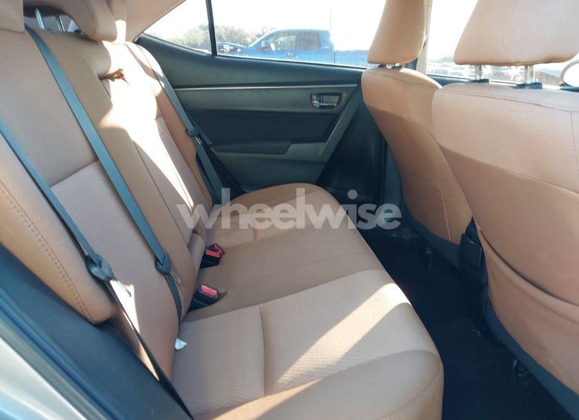 Photo 8 of 2015 Toyota Corolla LE (VIN 2T1BURHE0FC311525)