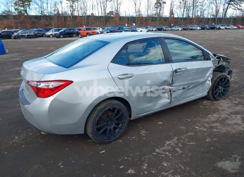 Photo 4 of 2015 Toyota Corolla L (VIN 2T1BURHE0FC323562)