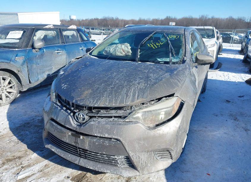 Photo 2 of 2015 Toyota Corolla LE (VIN 2T1BURHE0FC346761)