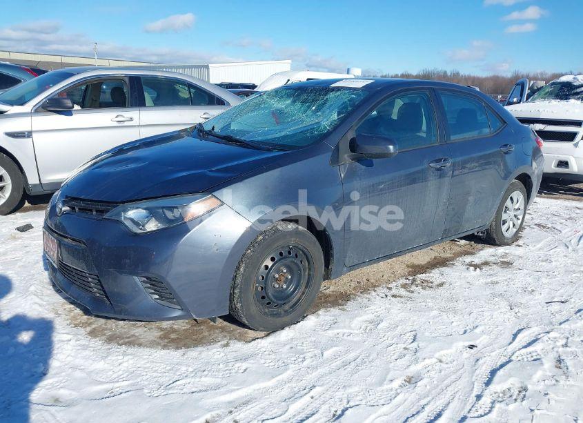 Photo 2 of 2015 Toyota Corolla LE (VIN 2T1BURHE0FC347733)