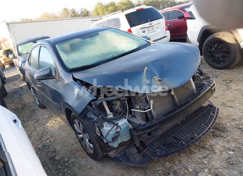 2015 Toyota Corolla LE (VIN 2T1BURHE0FC349580) main photo