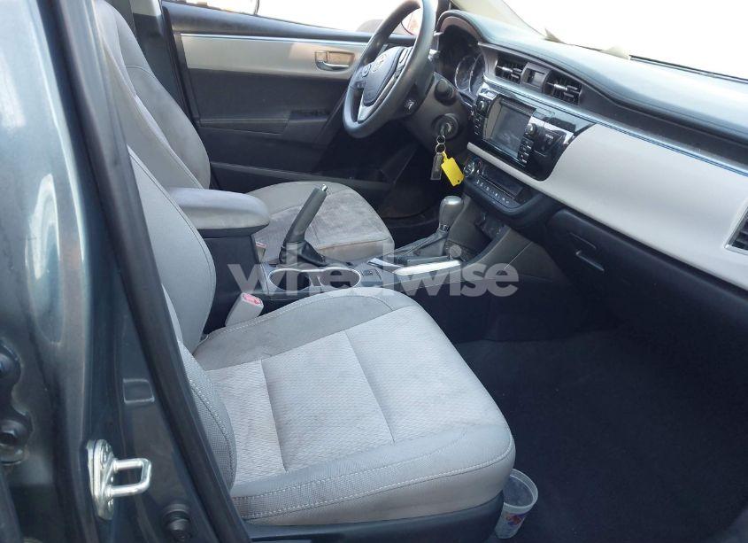 Photo 5 of 2015 Toyota Corolla LE (VIN 2T1BURHE0FC349580)