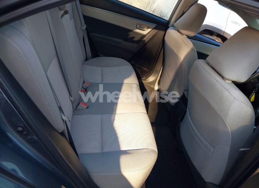 Photo 8 of 2015 Toyota Corolla LE (VIN 2T1BURHE0FC349580)