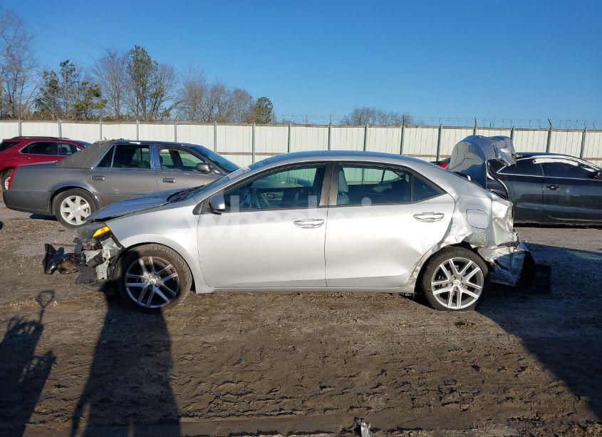 Photo 15 of 2015 Toyota Corolla L (VIN 2T1BURHE0FC360028)