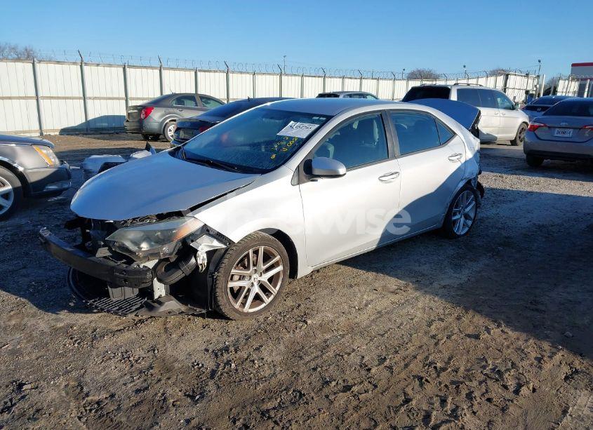 Photo 2 of 2015 Toyota Corolla L (VIN 2T1BURHE0FC360028)