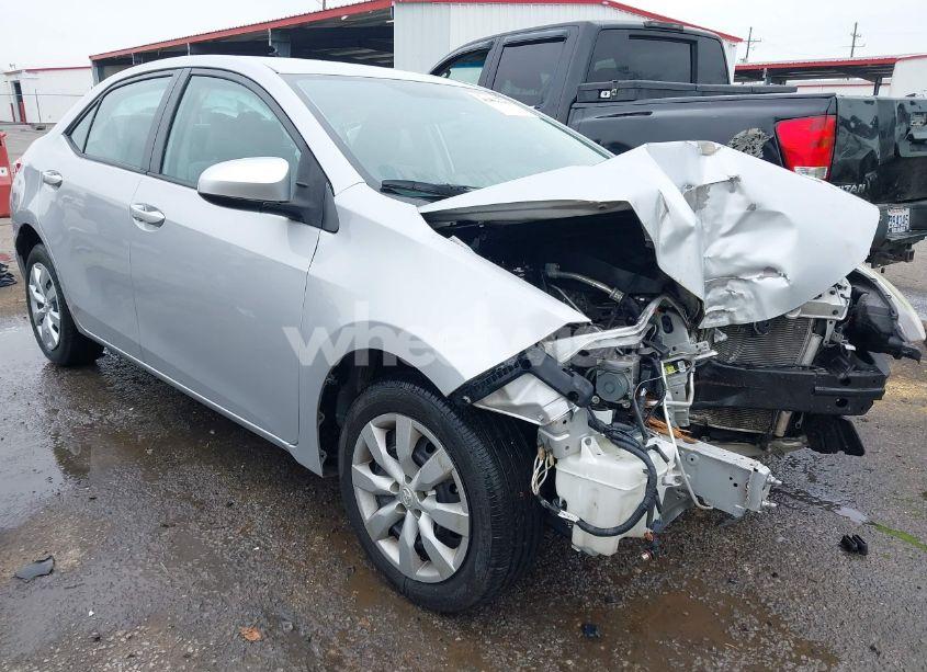 2015 Toyota Corolla LE (VIN 2T1BURHE0FC364306) main photo