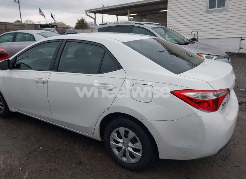 Photo 15 of 2015 Toyota Corolla L (VIN 2T1BURHE0FC374480)