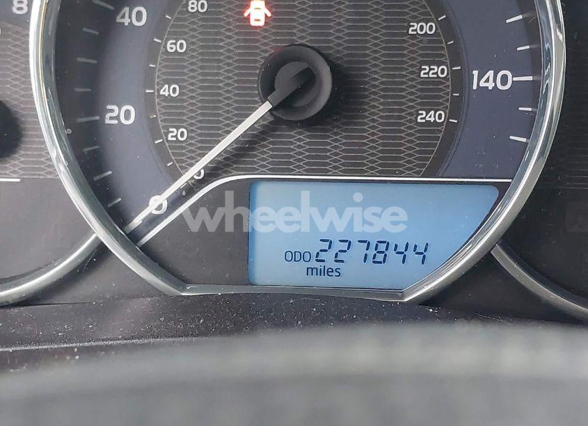 Photo 16 of 2015 Toyota Corolla L (VIN 2T1BURHE0FC374480)