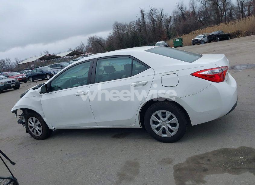 Photo 15 of 2015 Toyota Corolla L (VIN 2T1BURHE0FC411205)