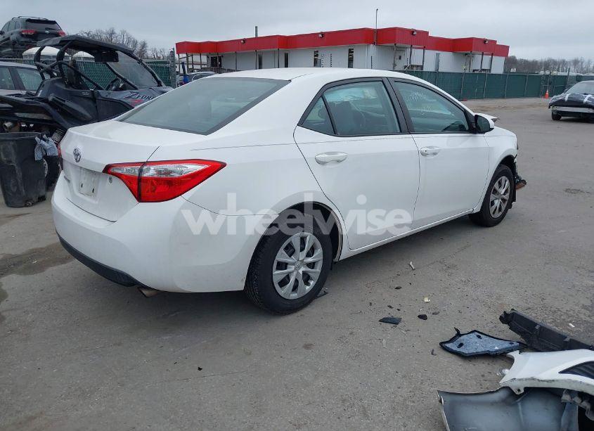 Photo 4 of 2015 Toyota Corolla L (VIN 2T1BURHE0FC411205)