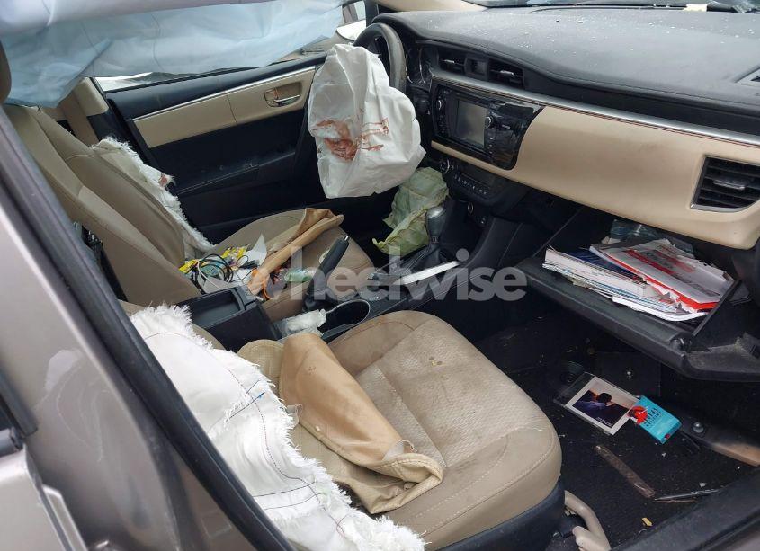 Photo 5 of 2015 Toyota Corolla LE (VIN 2T1BURHE0FC463630)