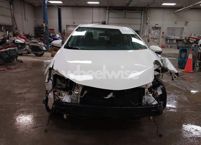 Photo 13 of 2015 Toyota Corolla S PLUS (VIN 2T1BURHE0FC466057)