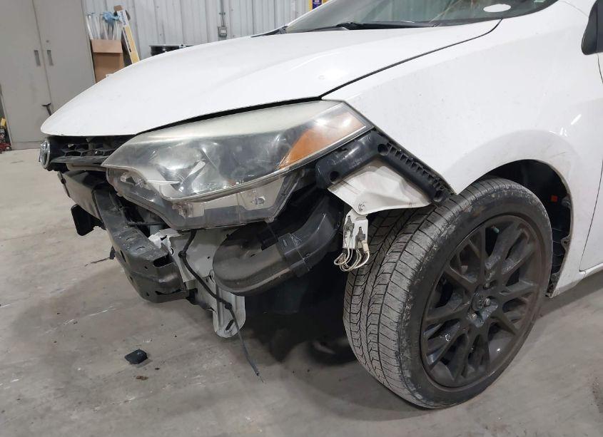 Photo 19 of 2016 Toyota Corolla S W/SPECIAL EDITION PKG (VIN 2T1BURHE0GC490361)