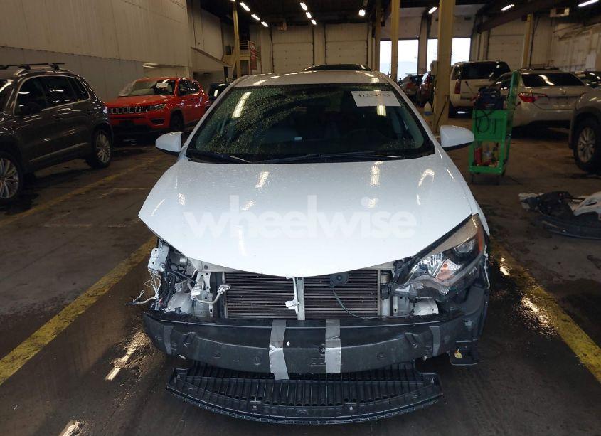 Photo 13 of 2016 Toyota Corolla LE (VIN 2T1BURHE0GC500452)