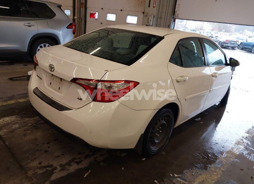 Photo 4 of 2016 Toyota Corolla LE (VIN 2T1BURHE0GC500452)