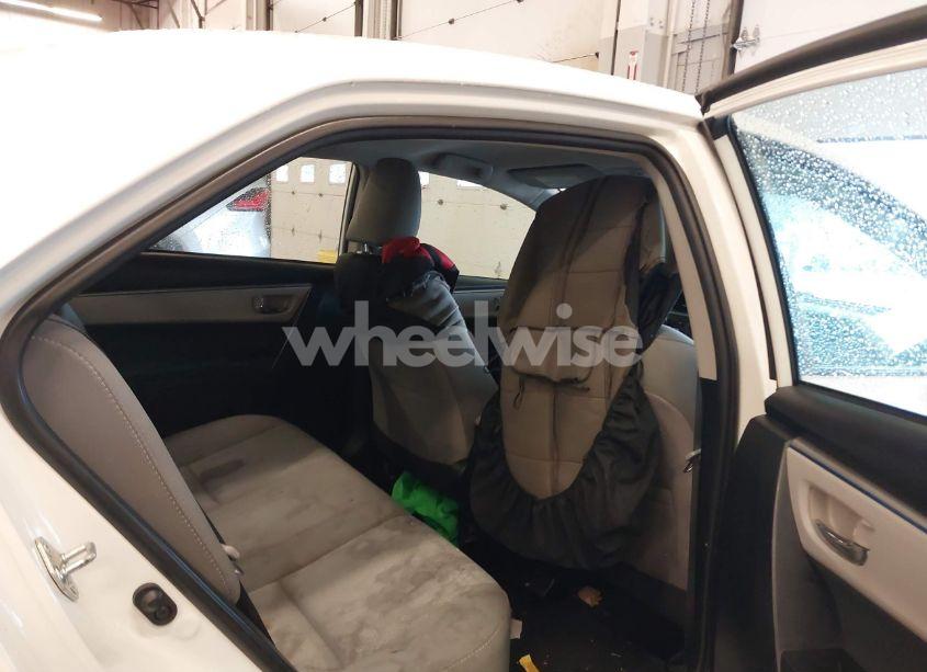 Photo 8 of 2016 Toyota Corolla LE (VIN 2T1BURHE0GC500452)