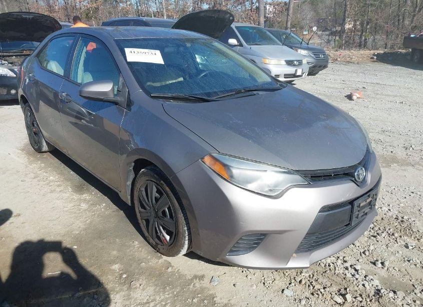 2016 Toyota Corolla LE (VIN 2T1BURHE0GC508616) main photo