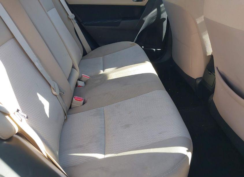 Photo 8 of 2016 Toyota Corolla LE (VIN 2T1BURHE0GC508616)