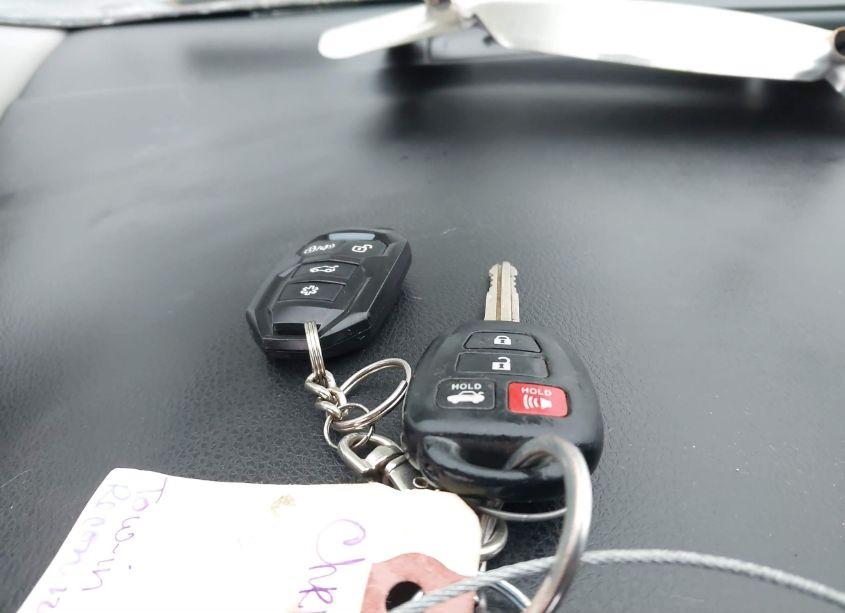 Photo 11 of 2016 Toyota Corolla LE (VIN 2T1BURHE0GC510155)