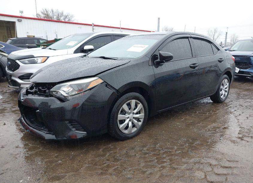 Photo 2 of 2016 Toyota Corolla LE (VIN 2T1BURHE0GC510155)
