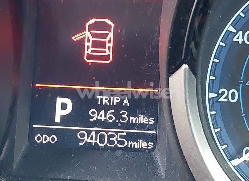 Photo 15 of 2016 Toyota Corolla S (VIN 2T1BURHE0GC533483)