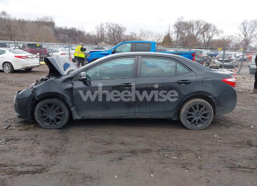 Photo 14 of 2016 Toyota Corolla S W/SPECIAL EDITION PKG (VIN 2T1BURHE0GC548582)