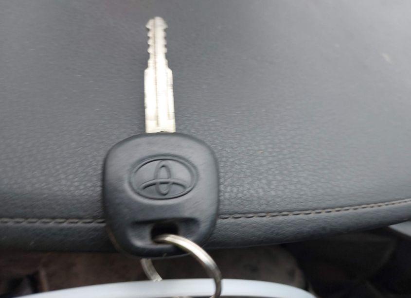 Photo 11 of 2016 Toyota Corolla L (VIN 2T1BURHE0GC569979)