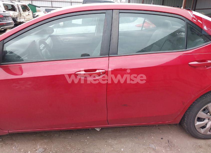 Photo 15 of 2016 Toyota Corolla LE (VIN 2T1BURHE0GC574857)