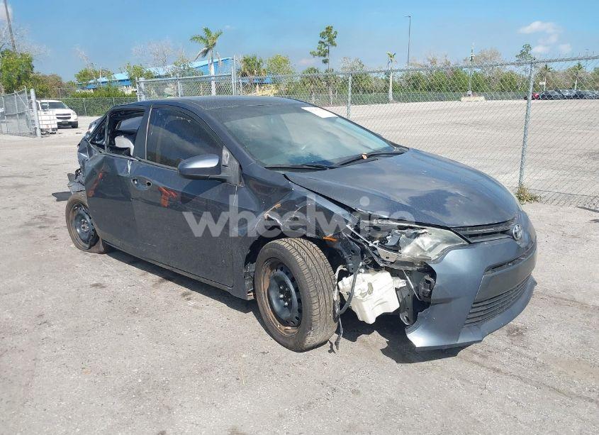 2016 Toyota Corolla LE (VIN 2T1BURHE0GC593828) main photo