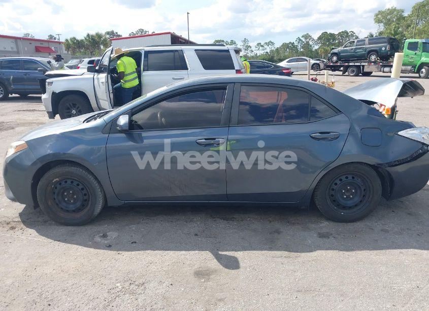 Photo 14 of 2016 Toyota Corolla LE (VIN 2T1BURHE0GC593828)