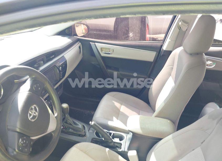 Photo 5 of 2016 Toyota Corolla LE (VIN 2T1BURHE0GC593828)