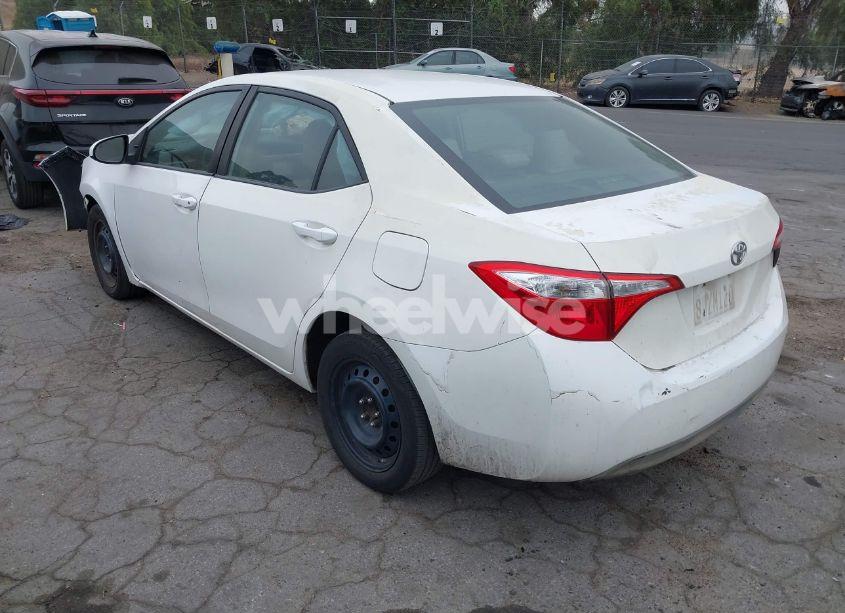 Photo 3 of 2016 Toyota Corolla LE (VIN 2T1BURHE0GC606271)