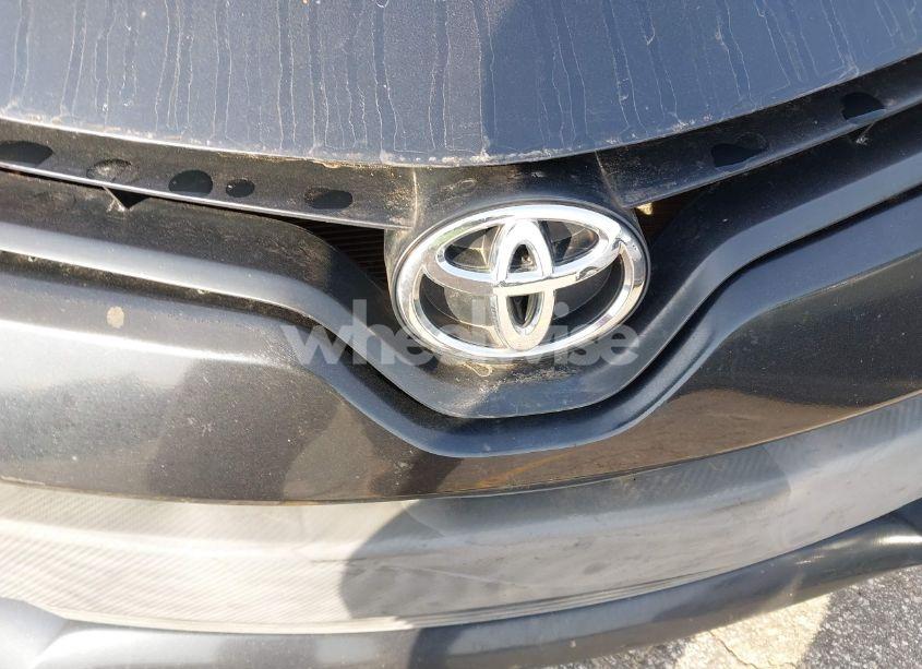 Photo 12 of 2016 Toyota Corolla L (VIN 2T1BURHE0GC611471)