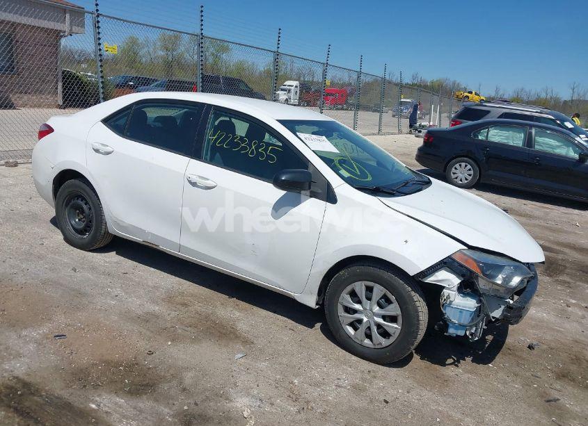 2016 Toyota Corolla L (VIN 2T1BURHE0GC620090) main photo